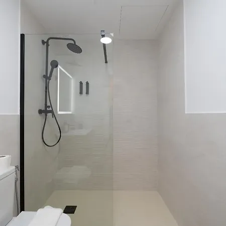 Apartmán Xpce Victoria 2 Center *