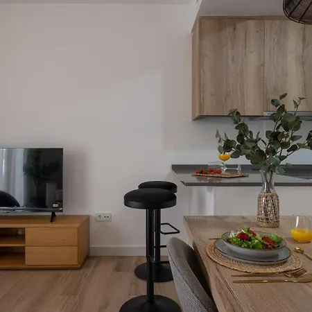 Apartmán Xpce Victoria 2 Center *